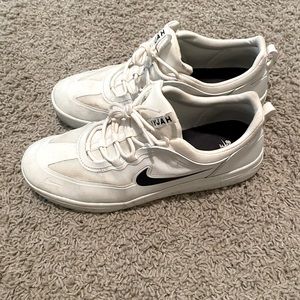 NIKE SB NYJAH FREE 2